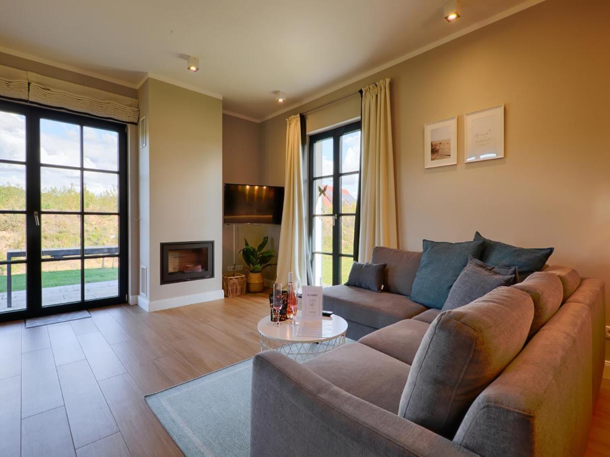 Reetland Am Meer - Premium Reetdachvilla Mit 3 Schlafzimmern, Sauna Und Kamin F27 Дранске Экстерьер фото